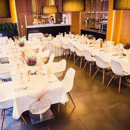 Tomasov Hotel 4*
